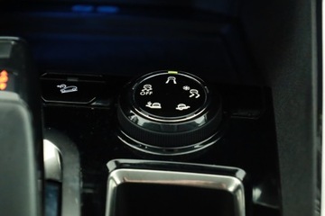 Peugeot 3008 II Crossover 1.2 PureTech 130KM 2017 Peugeot 3008 1.2 PureTech, Salon Polska, zdjęcie 14