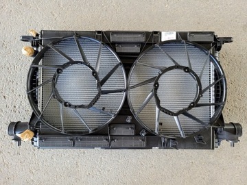 Komplet Chłodnic Audi Q7 4M Audi Q8 8W0 4M 2.0