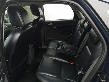 Ford Focus II Hatchback 5d 2.0 Duratec 145KM 2005 Ford Focus 2.0 16v 145KM Klimatr Xenony Skóra Alu, zdjęcie 16