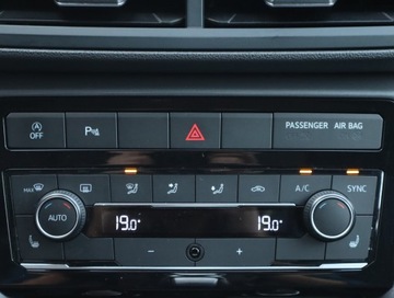 Volkswagen T-Cross SUV 1.0 TSI 115KM 2019 VW T-Cross 1.0 TSI, Salon Polska, Serwis ASO, zdjęcie 15