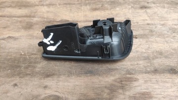 РУЧКА ВНУТРЕННЕЙ ДВЕРИ ПРАВАЯ ЗАДНЯЯ FORD FOCUS MK3