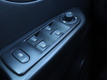 Renault Captur I Crossover 0.9 Energy TCe 90KM 2013 Renault Captur 0.9 TCe, Salon Polska, Navi, Klima, zdjęcie 13