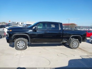 Chevrolet Silverado II 2022 Chevrolet Silverado 2022r., 4x4, 2500HD, Crew Cab, High Country 6.6 Diesel, zdjęcie 7