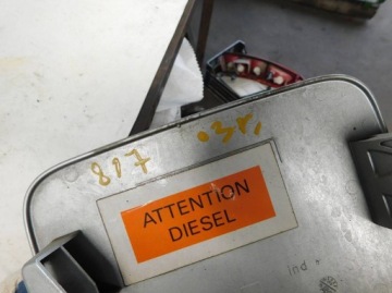 PEUGEOT 807 2.0HDI 2003 - КРЫШКА ТОПЛИВОНАЛИВНОЙ ЗАПРАВКИ