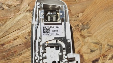 8V0947111 AUDI A3 S3 RS3 Q2 8V LAMPA OSVĚTLENÍ INTERIÉR KABINY ZADNÍ