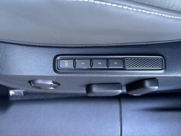 Cupra Terramar SUV 1.5 eTSI 150KM 2026 Cupra Terramar 1.5 eTSI 150 KM 7-biegowa automatyc, zdjęcie 13