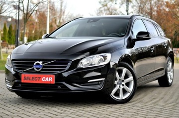 Volvo V60 I Kombi Facelifting 2.0 D3 DRIVE-E 150KM 2016 Volvo V60 Black Edition LiFt 2,0 D3 150Km Ledy, zdjęcie 2