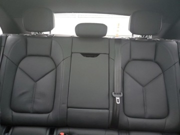 Porsche Macan 2022 Porsche Macan 2022 2.0l 2.0 Benzyna 261KM, zdjęcie 10