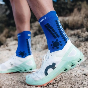 Носки для бега COMPRESSPORT TRAIL V4.0 T4