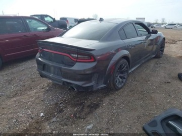 Dodge Charger VII 6.2 V8 717KM 2022 Dodge Charger 2022r., SRT HELLCAT WIDEBODY, od ubezpieczalni 6.2 Benzyna, zdjęcie 6