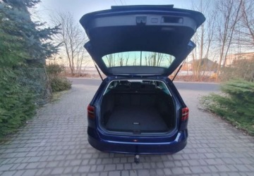 Volkswagen Passat B8 Variant 2.0 TDI BlueMotion SCR 150KM 2018 Volkswagen Passat Volkswagen Passat 2.0 TDI (BlueMotion Technology) DSG Co, zdjęcie 7