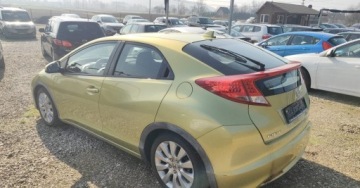 Honda Civic IX Hatchback 5d 1.8 i-VTEC 142KM 2013 Honda Civic Honda Civic IX 2013r 1.8 benzyna 142 KM 1.8 Benzyna 142KM, zdjęcie 5