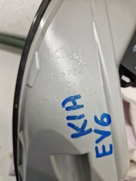 KIA EV6 21- SVĚTLO ZADNÍ LEVÝ SMĚROVKA LED EU BLACK