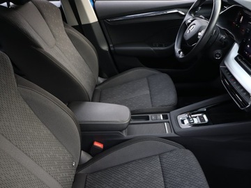 Skoda Octavia IV 2021 Skoda Octavia 1.4 TSI iV, Salon Polska, zdjęcie 7
