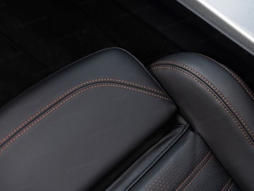 Alfa Romeo Giulia II Sedan Facelifting 2023 2.0 GME Turbo 280KM 2025 ALFA ROMEO Giulia Intensa Q4 Sedan 2.0 (280KM) 2025, zdjęcie 9