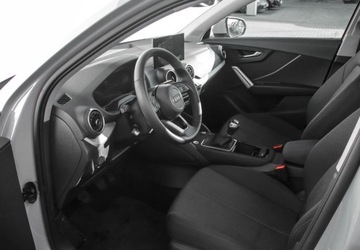 Audi Q2 2024 Audi Q2 1.0 TFSI 116KM Climatronic, Swiatla LED, Czujniki parkowania, zdjęcie 9