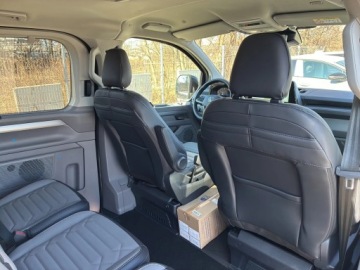 Volkswagen Caravelle T6 2025 Volkswagen Caravelle Style L2 2.0 TDI 170 KM 4x4, zdjęcie 14