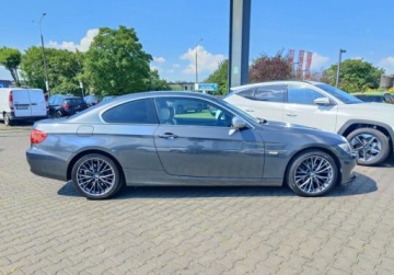 BMW Seria 3 E90-91-92-93 Touring E91 2.0 318i 143KM 2012 BMW Seria 3 2012 Coupe 318i E92 2.0 142KM 142.622km Manual 2.0 Benzyna, zdjęcie 11