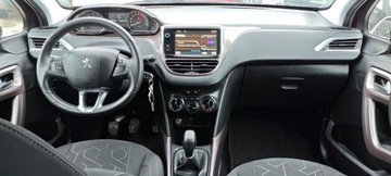 Peugeot 2008 I SUV 1.2 VTi 82KM 2014 Peugeot 2008 Peugeot 2008 1.2 82KM Z Niemiec 1.2 Benzyna 82KM, zdjęcie 5
