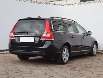 Volvo V70 III Kombi Facelifting 2.0 D3 136KM 2015 Volvo V70 D3, Skóra, Navi, Klima, Klimatronic, zdjęcie 4