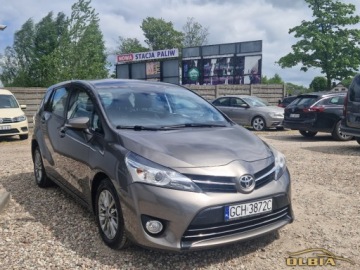 Toyota Verso Minivan Facelifting 1.6 D-4D 112KM 2017 Toyota Verso Kamera Cofania, Tempomat, 1.6 Diesel 112KM, zdjęcie 3
