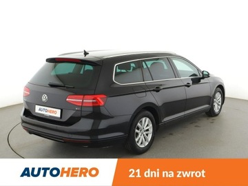 Volkswagen Passat B8 Variant 1.4 TSI BlueMotion Technology ACT 150KM 2017 Volkswagen Passat DSG navi kamera i czujniki, zdjęcie 6