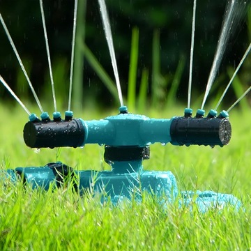 Zraszacz ogrodowy obrotowy trójramienny