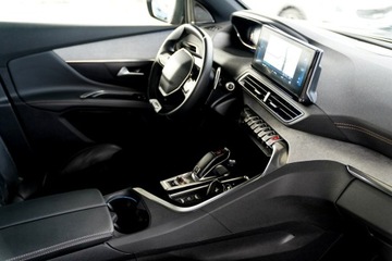 Peugeot 5008 II Crossover Facelifting 1.6 PureTech 180KM 2022 Peugeot 5008 GT kamera Skora adc Nawi PANORAMA bli, zdjęcie 23