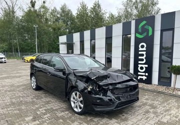 Volvo V60 I Kombi Facelifting 2.0 D4 DRIVE-E 190KM 2015