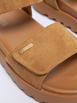 САНДАЛИИ ЖЕНСКИЕ НА ПЛАТФОРМЕ ЭКО ЗАМША BIG STAR NN274705 КОРИЧНЕВЫЙ 39