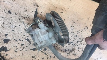 MITSUBISHI PAJERO PININ ČERPADLO SERVA 1.8 GDI