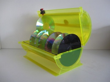 Практичный контейнер STAND BOX на 80 CD/DVD/BDR.