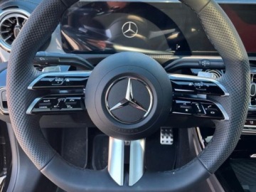 Mercedes CLA C118/X118 Coupe Facelifting 2.0 220d 190KM 2025 MERCEDES-BENZ CLA 220 d AMG Line Sedan 2.0 (190KM) 2025, zdjęcie 9