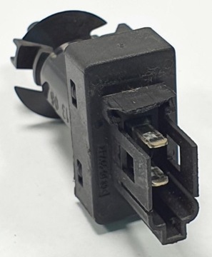 SENZOR SPOJKY MERCEDES W245 A0065451014