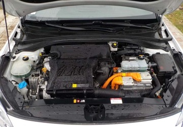 Kia XCeed PHEV 1.6 GDi Plug-in Hybrid 141KM 2021 Kia XCeed Plug-In Okazja 1.6 Hybryda Plug-in 141KM, zdjęcie 2