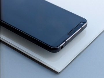Закаленное стекло 3мк HardGlass 9H для Apple iPhone 13/ 13 Pro/ 14