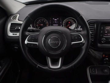 Jeep Compass II SUV 1.4 MultiAir 140KM 2017 Jeep Compass 1.4 MultiAir, Salon Polska, Klima, zdjęcie 15