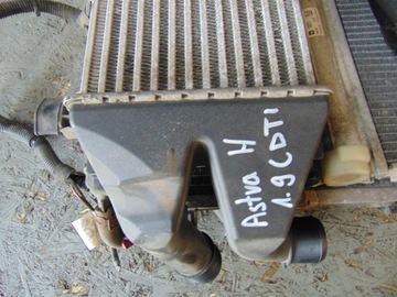 CHLADIČE KOMPLET VENTILÁTOR OPEL ASTRA H 3 1.9 CDTI 13129195