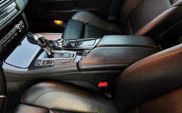BMW Seria 5 F10-F11 Touring 525d 218KM 2012 BMW Seria 5 F11, M-Pakiet, 2012, Klima, Navi, Alu, Zarejestrowana w PL, VA, zdjęcie 25