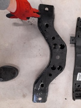 РАМА ПЕРЕДНЕЙ БАЛКИ MITSUBISHI L200