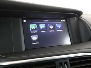 Infiniti Q30 1.5D 109KM 2016 Infiniti Q30 1.5d Premium Klimatronik Tempomat, zdjęcie 22