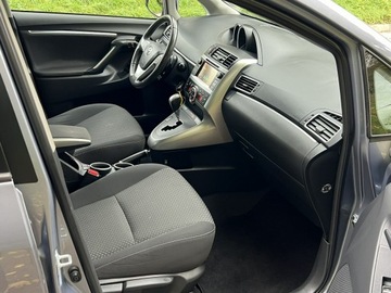 Toyota Verso Minivan 1.8 Valvematic 147KM 2013 Toyota Verso 1.8 Benzyna opłacony Automat, zdjęcie 5