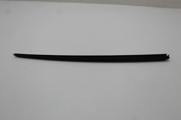 AUDI A6 C7 LISTWA SZYBY CZOŁOWEJ PRAWA 4G0854328B
