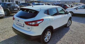 Nissan Qashqai II Crossover 1.5 dCi 110KM 2015 Nissan Qashqai 1.5DCI 110kM Led Kamera Navi Asystent Pasa Ruchu Tempomat G, zdjęcie 13