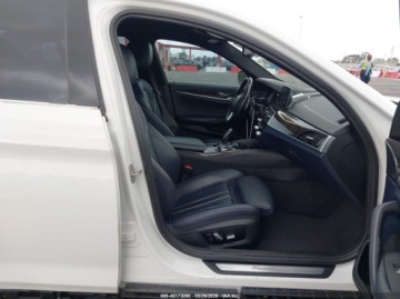 BMW Seria 5 G30-G31 2017 BMW Seria 5 530i, kamera 360 2.0 Benzyna 248KM, zdjęcie 10