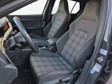 Volkswagen Golf VIII GTI 2.0 TSI 245KM 2023 Volkswagen Golf GTIFull LED 245km Fv23KameraMartwe Pole 2.0 Benzyna, zdjęcie 10