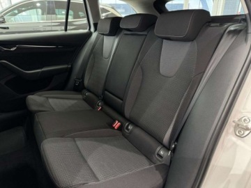 Skoda Octavia IV Kombi 2.0 TDI 150KM 2021 Skoda Octavia Ambition Kamera cofania CarPlayAndroid Auto LED Salon Po, zdjęcie 11