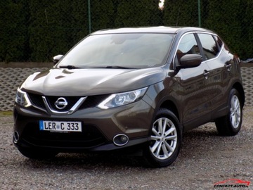 Nissan Qashqai II Crossover 1.2 DIG-T 115KM 2014 Nissan Qashqai Navi Kamera LineAssist Parkdistance 1.2 Benzyna 116KM, zdjęcie 2