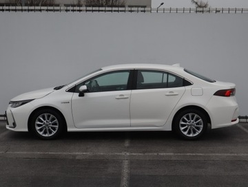 Toyota Corolla XII Sedan 1.8 Hybrid 122KM 2021 Toyota Corolla 1.8 Hybrid, Salon Polska, zdjęcie 1