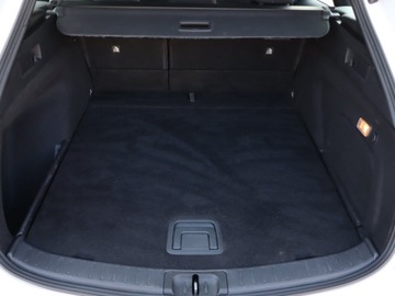 Toyota Corolla XII 2020 Toyota Corolla 2.0 Hybrid, Salon Polska, zdjęcie 12